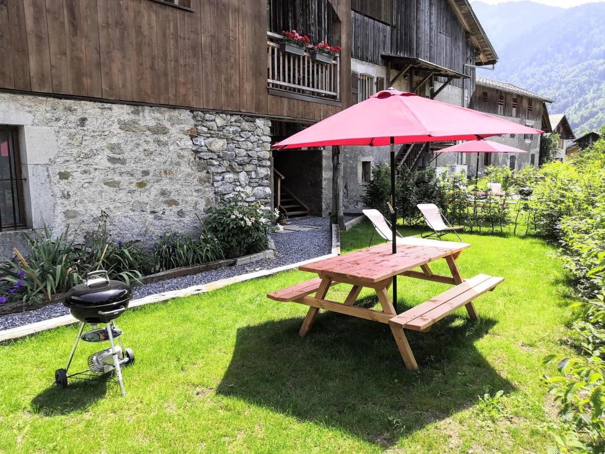 Chez Lucienne, Jacuzzi Et Sauna Samoëns Eksteriør bilde