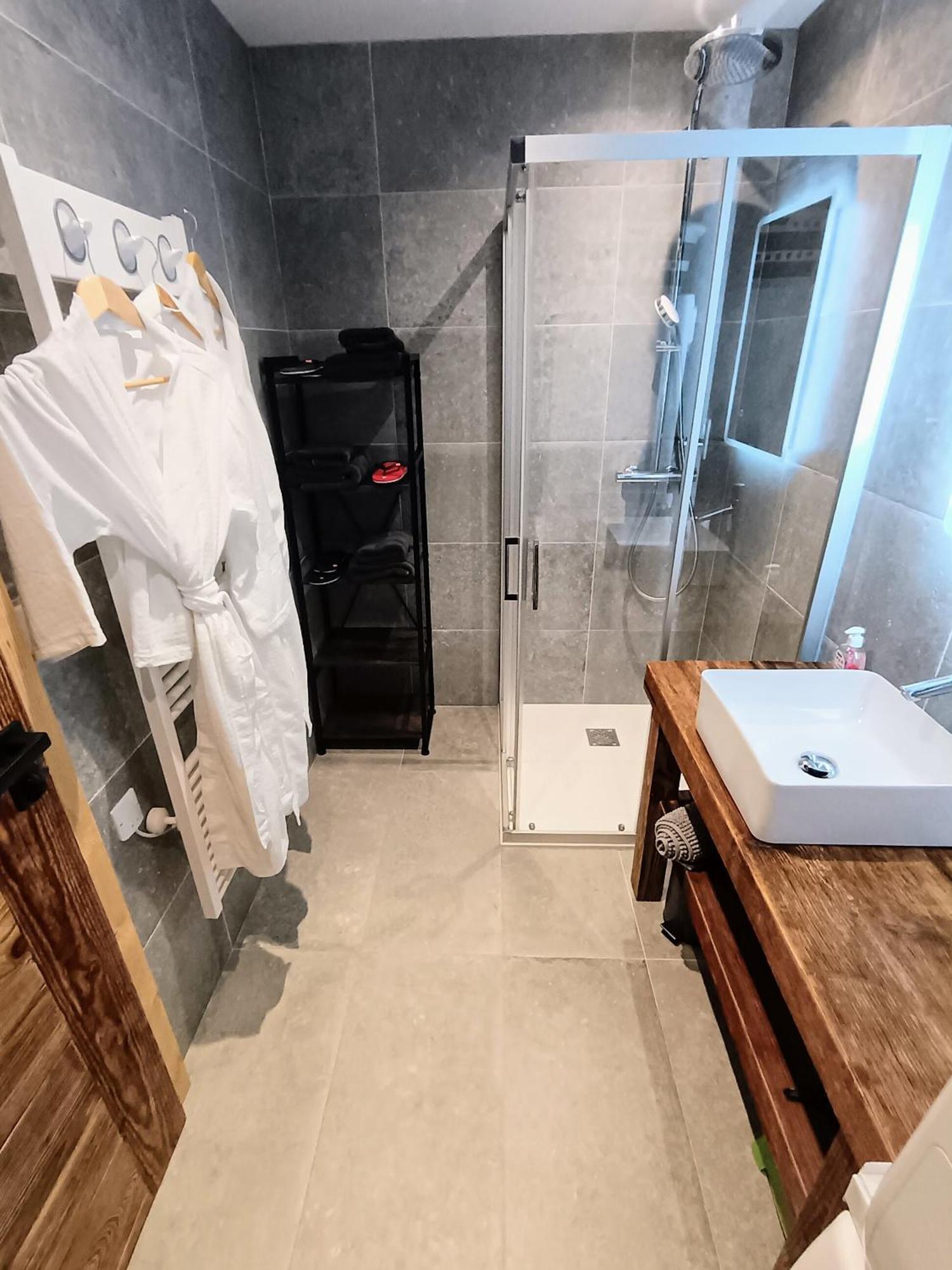 Chez Lucienne, Jacuzzi Et Sauna Samoëns Eksteriør bilde